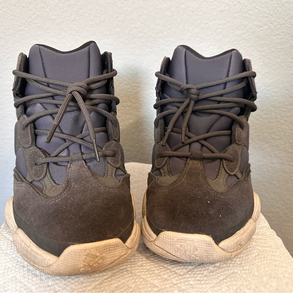 Addidas yeezy 500 high slate. 9.5 Men